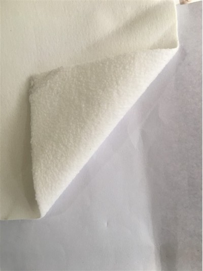 DG-HUJE    FA5264   Interlock   TPU   Polar   Fleece   58'  g   mm   H2O   (JIS1092A)   4500g/m2   day   (ASTME96BW) 45度照